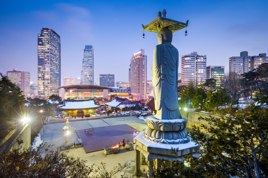 Seoul, thủ đô Hàn Quốc đứng thứ 16 trong bảng danh sách xếp hạng các thành phố lớn được yêu thích nhất của CN Traveler.