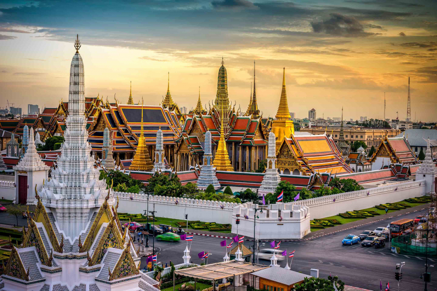 bangkok_Wat_Phra_Kaew__Yukle_2