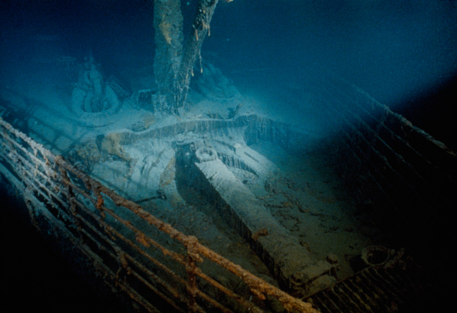 Hình ảnh tàu Titanic khi nằm dưới đại dương 100 năm. 