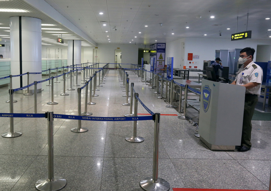 Sân bay Nội Bài vắng khách từ cuối tháng 3