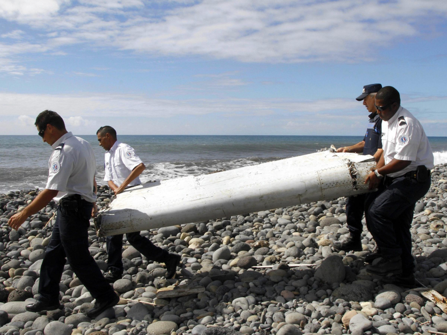 Một mảnh vỡ được tìm thấy của chiếc MH370