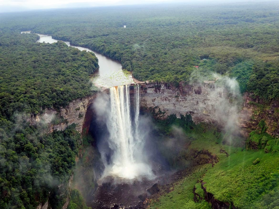 Kaieteur-Falls-Guyana
