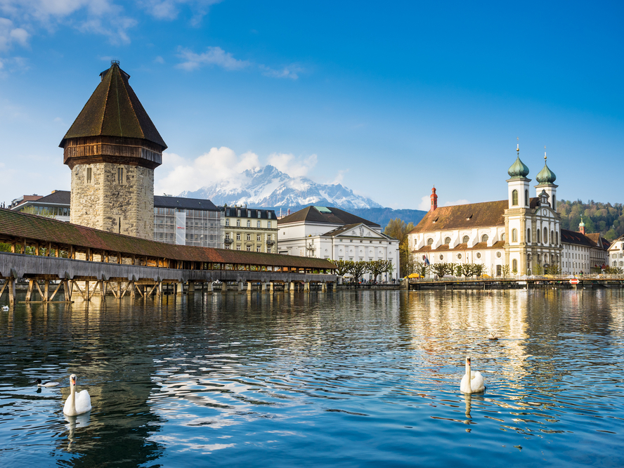 Cầu Kapellbrücke, Lucerne, Thụy Sĩ