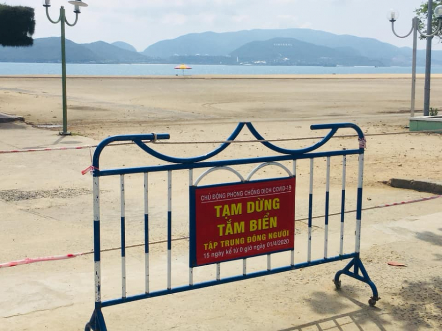 Tỉnh Khánh Hòa cấm tắm biển từ ngày 1/4 để phòng chống dịch Covid-19