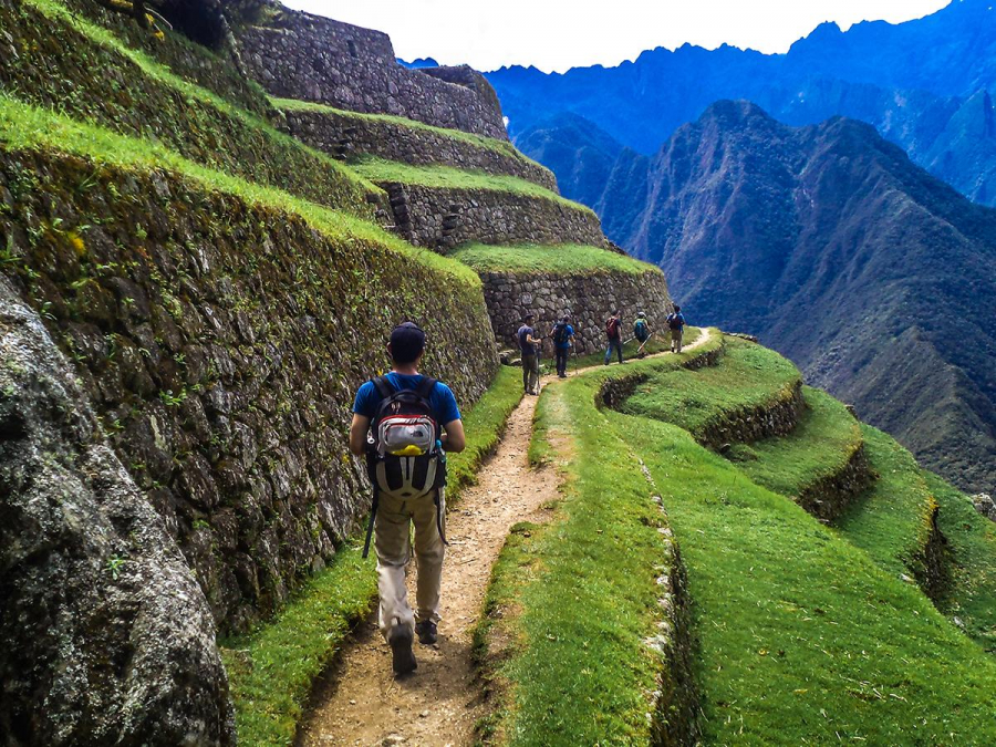Đoạn đường mòn Inca dẫn đến thành phố cổ Machu Picchu.
