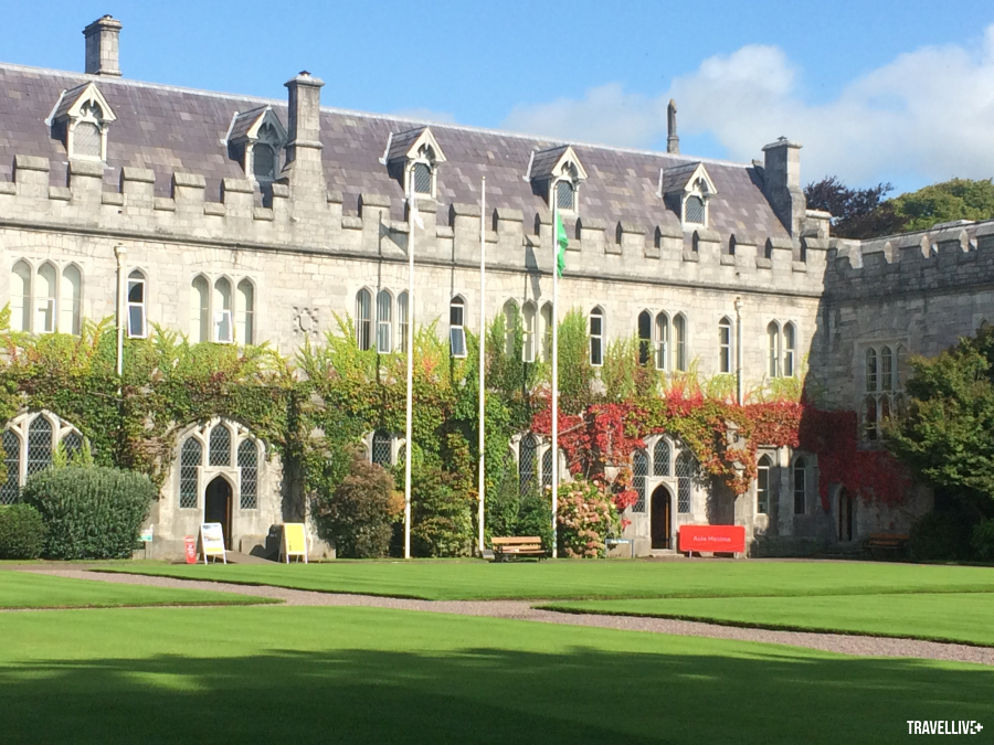 Trường đại học UCC - nơi được mệnh danh là Hogwrats của Ireland