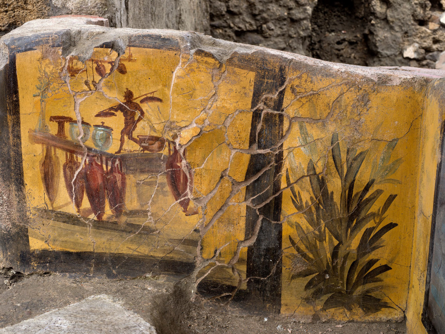 Những bức vẽ trước quầy thức ăn - Ảnh: Công viên Khảo cổ Pompeii
