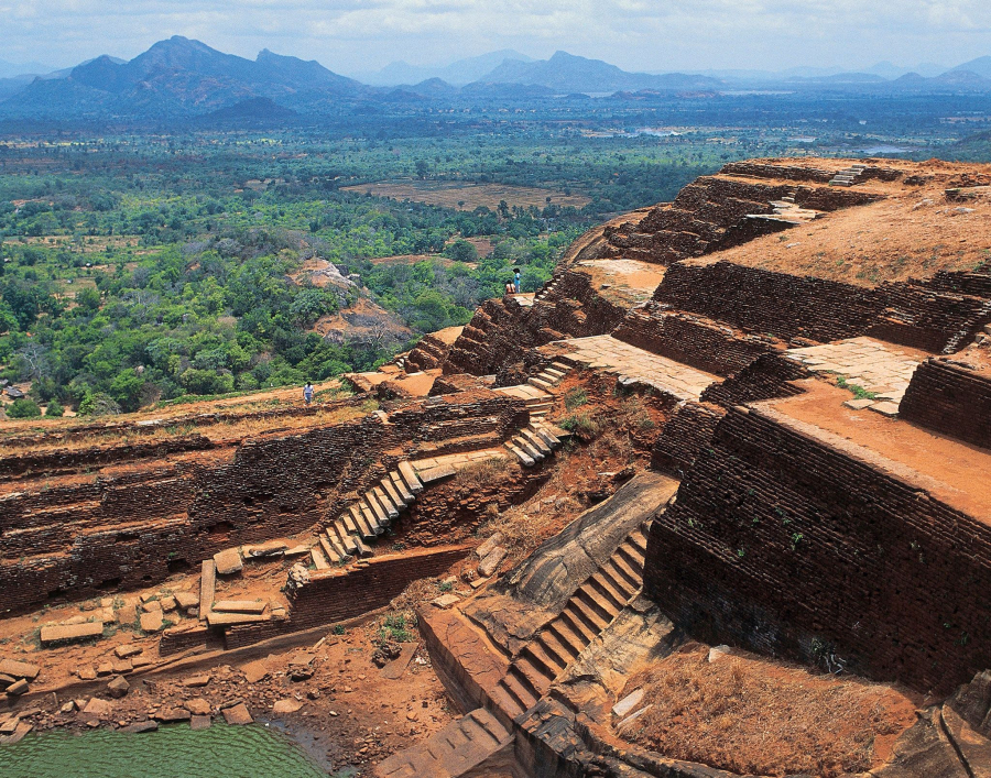 Sigiriya là một nhân chứng duy nhất cho nền văn minh Tích Lan (Ceylon) trong những năm trị vì của vua Kassapa I