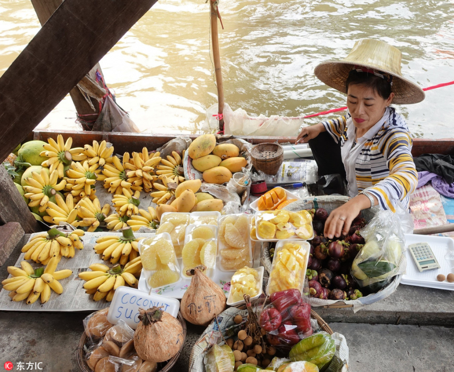 Chợ nổi - một trong những nét văn hóa đặc trưng của Thái Lan