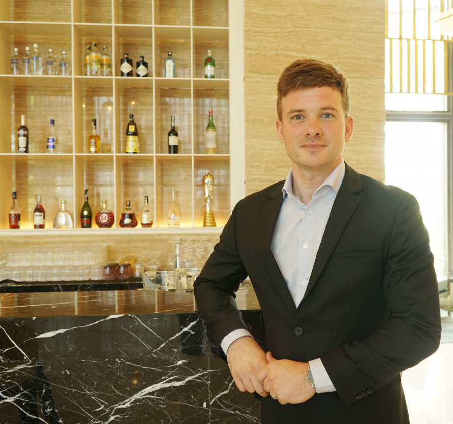 Chân dung ông Tobias Fueher - Giám đốc ẩm thực mới của khu nghỉ dưỡng Radisson Blu Resort Phú Quốc