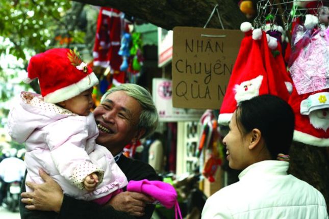 Giáng sinh đến sớm tại Hà Nội