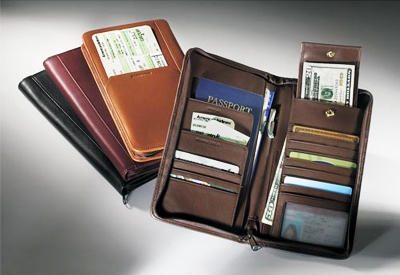 4 cách giữ an toàn cho túi tiền của bạn khi đi du lịch