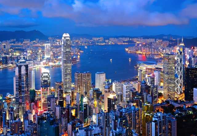 Đến Hồng Kông tham gia liên hoan phim quốc tế Hồng Kông