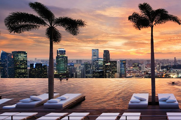 8 khách sạn có hồ bơi đẹp nhất ở Singapore