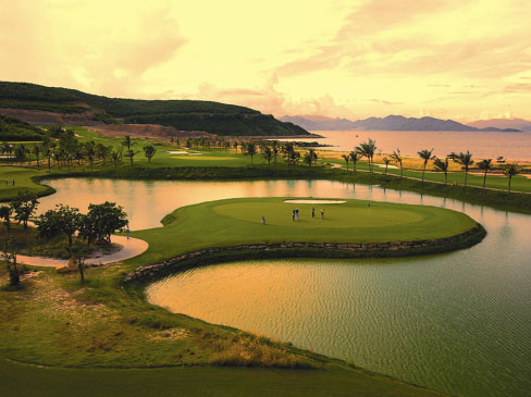 Vinpearl Golf Club liên kết với Đồng Nai Golf Club tặng ưu đãi cho hội viên