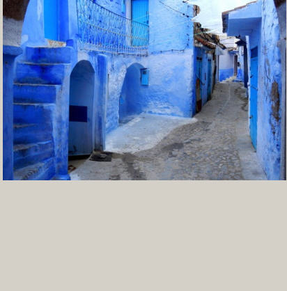 Lạc vào mê cung màu xanh kỳ lạ ở Morocco