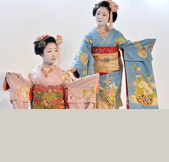 Một thoáng geisha thời du lịch hiện đại
