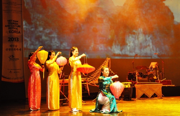 Lễ hội Du lịch- Văn hóa Việt Nam tại Hàn Quốc năm 2014 