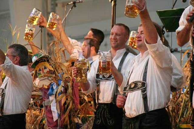 Lễ hội bia Bỉ đầu tiên tại Việt Nam