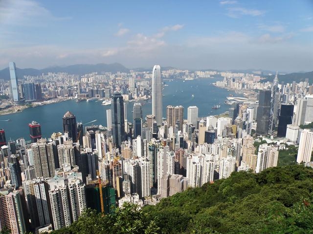 Làm mới trải nghiệm Hong Kong với du thuyền 5 sao
