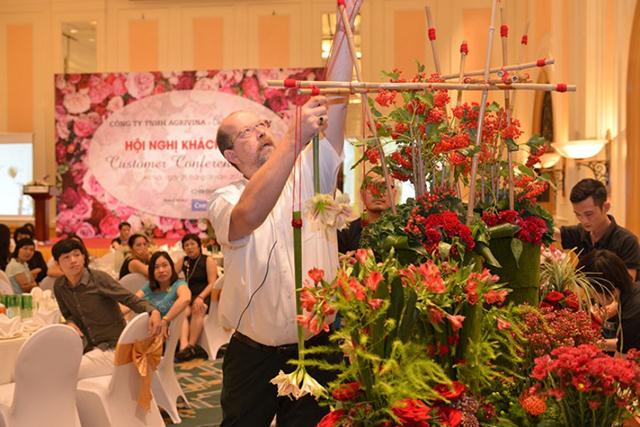 Tiệc hoa tươi độc đáo tại khách sạn Daewoo Hanoi