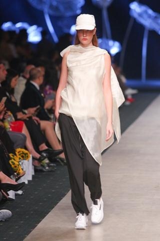 NTK Joe Chia chính thức trở lại với Vietnam International Fashion Week Thu Đông 2016