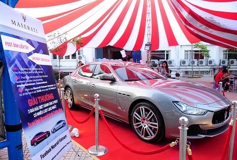 Xe thể thao hạng sang Maserati Ghibli tại Lễ hội ẩm thực Ý