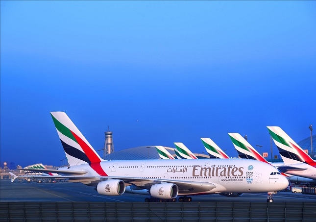 Emirates giới thiệu dịch vụ hỗ trợ dùng laptop và tablet trên chuyến bay đến Mỹ