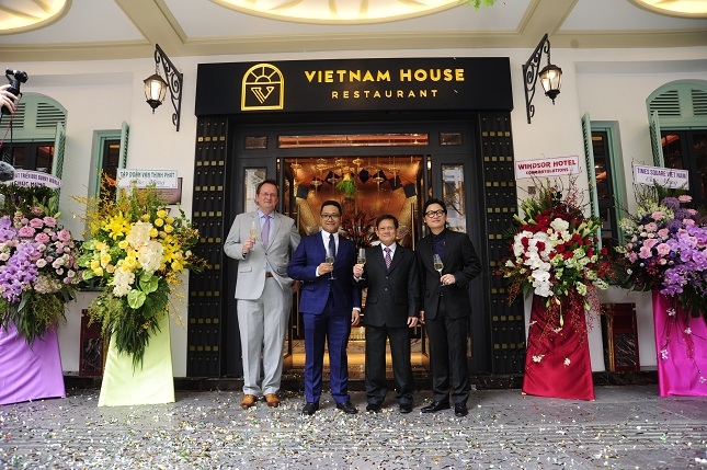 Nhà hàng Vietnam House trở lại với sự dẫn dắt của đầu bếp Luke Nguyễn
