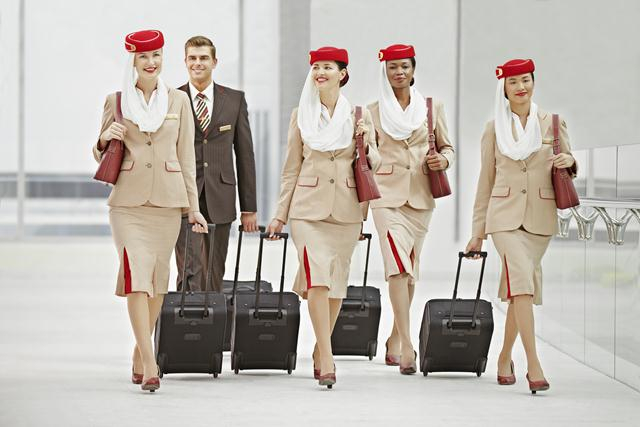 Bí kíp làm đẹp để rạng rỡ như các tiếp viên hàng không Emirates