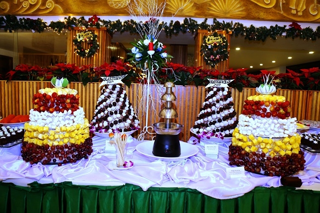 Dạ tiệc Giáng Sinh & đón năm mới tại Palm Garden Resort