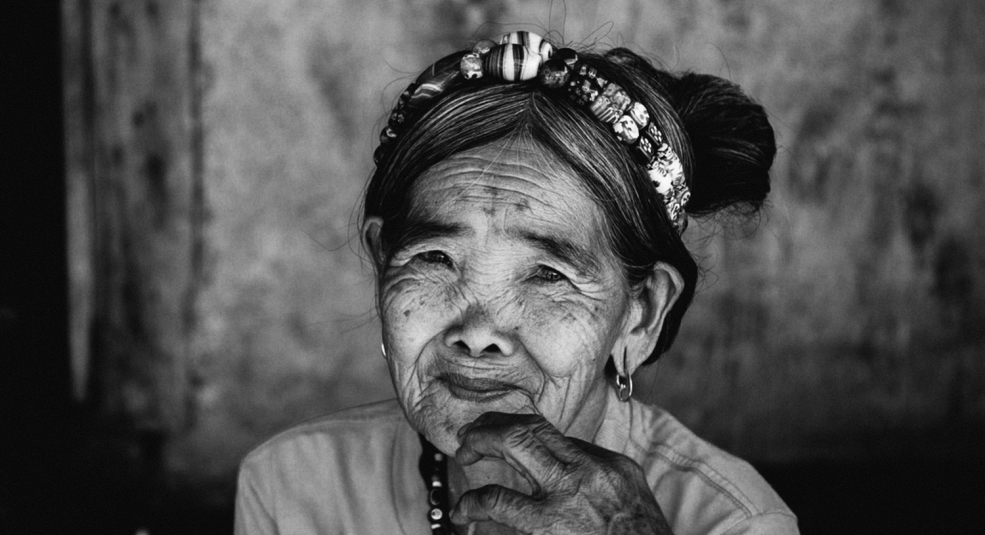 Nghệ nhân xăm mình lâu đời nhất Philippines - Whang Od Oggay