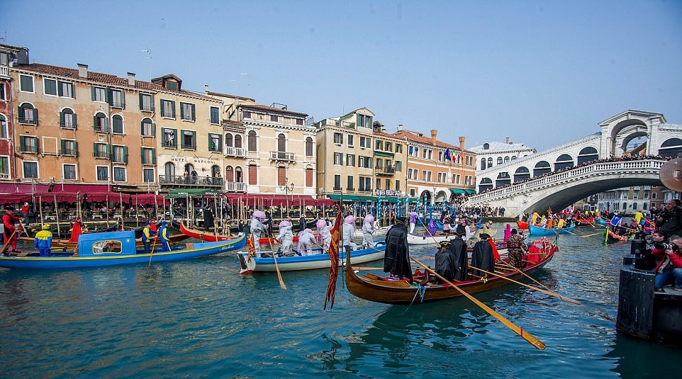 Carnival de Venice - Lễ hội mùa xuân hấp dẫn nhất thế giới