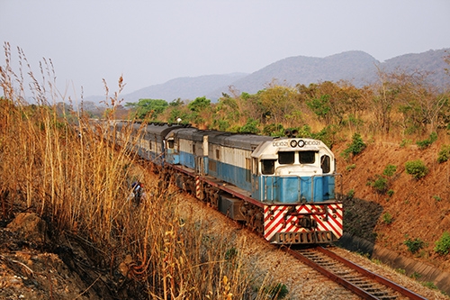 Chuyến tàu lửa Tự Do - Cuộc hành trình dài 1.860km qua Châu Phi