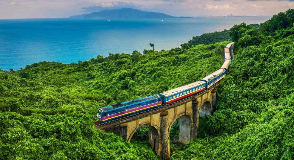 Du lịch miền Trung: Trải nghiệm mới mẻ trên chuyến tàu kết nối di sản