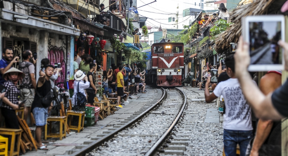 Kế hoạch giải tán 'cà phê đường tàu'