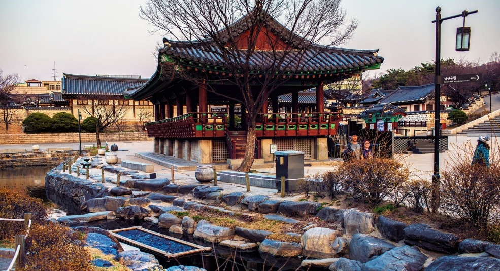 Xây làng VN ở quê hương HLV Park Hangseo