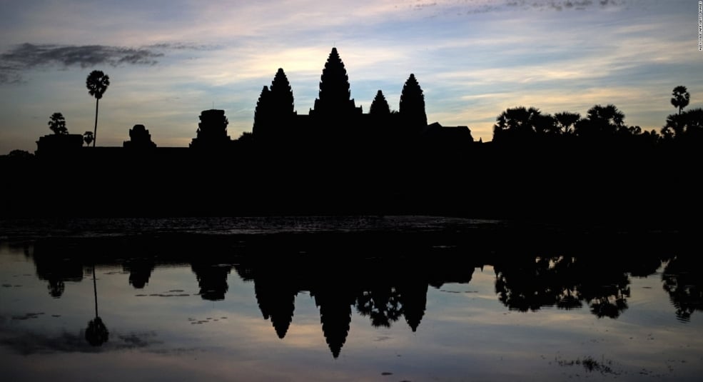 Những bước chậm của thời gian ở Angkor