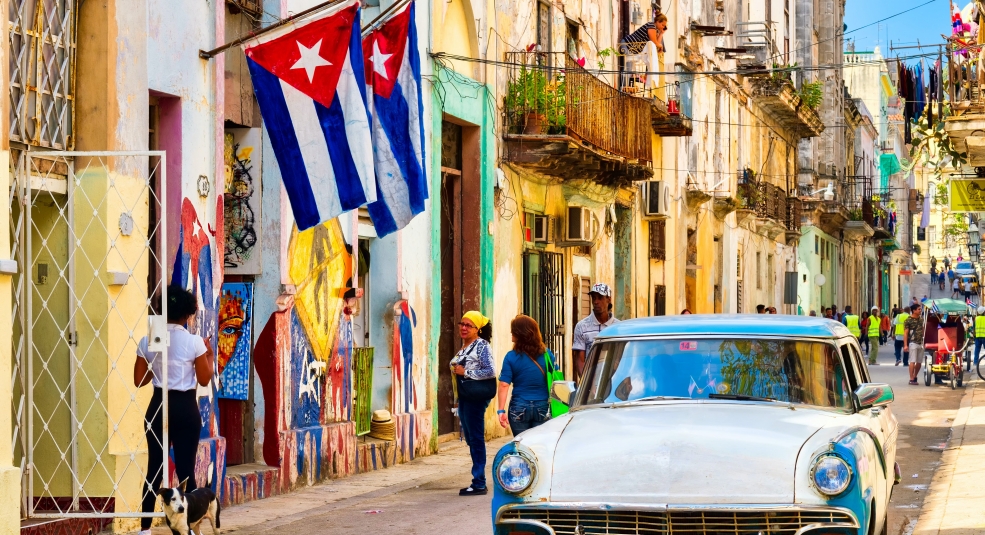 Cuba chào đón khách quốc tế đầu tiên