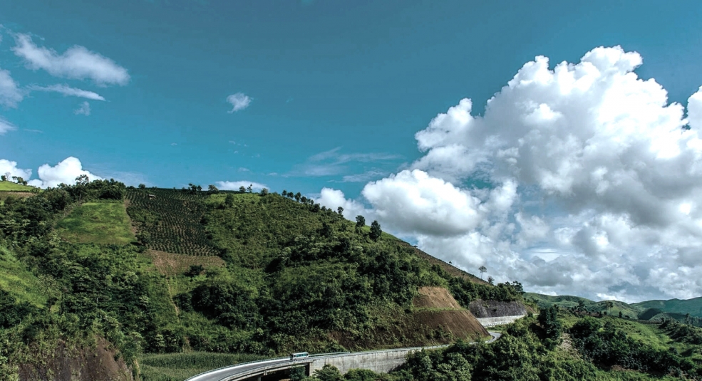 9 ngọn núi được khắc trên Cửu đỉnh triều Nguyễn