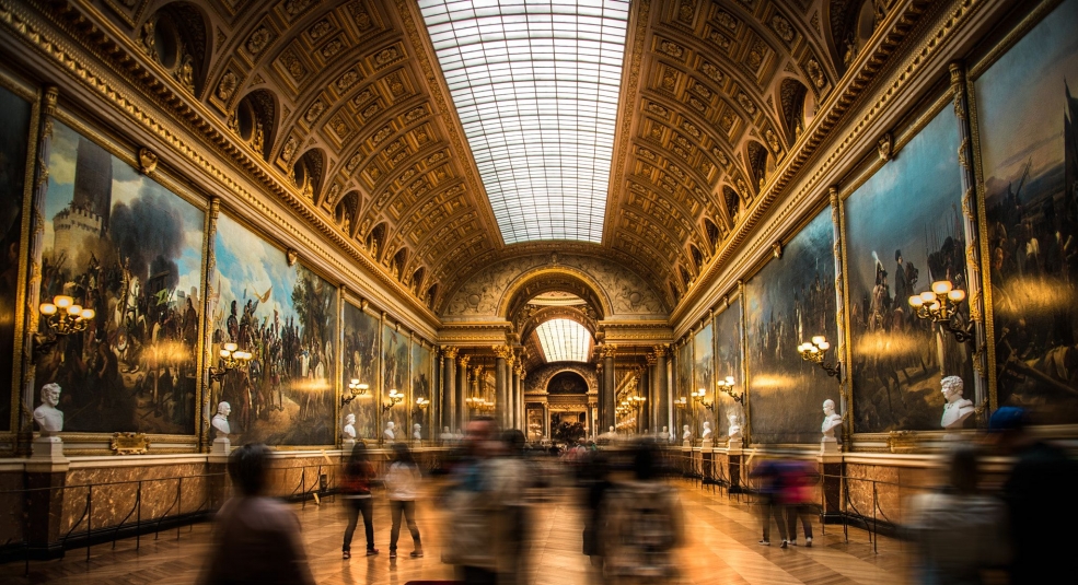 4 phút sống trong Bảo tàng Louvre