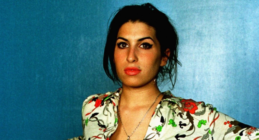 Hơn 800 kỷ vật của Amy Winehouse sẽ được trưng bày