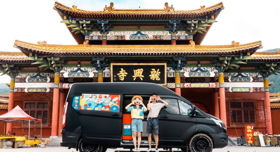 Bùng nổ thị trường du lịch bằng ô tô tự lái ở Trung Quốc