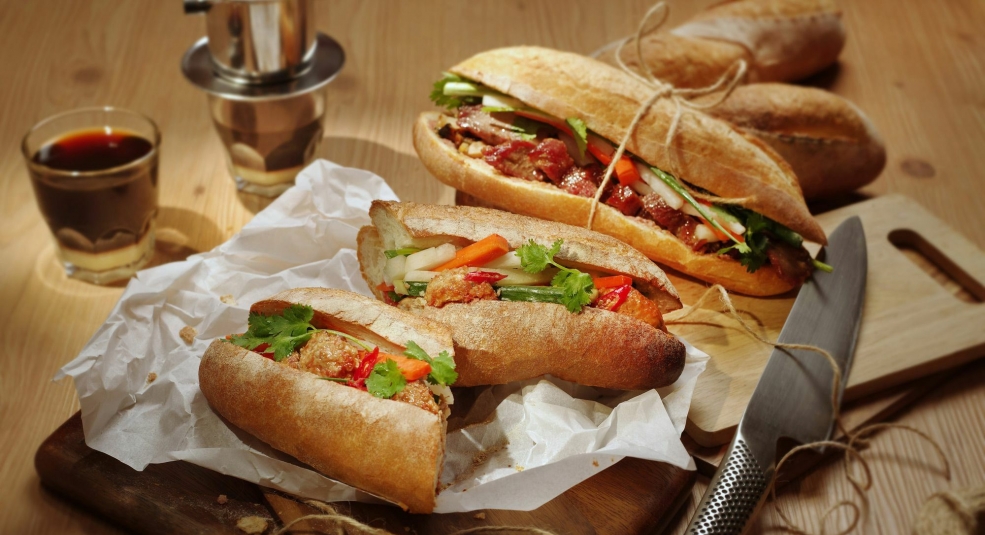 Bánh mì Việt Nam đứng đầu trong 100 món sandwich ngon nhất thế giới
