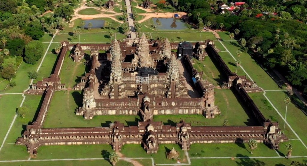 Đền của Thái Lan gây tranh cãi vì giống Angkor Wat