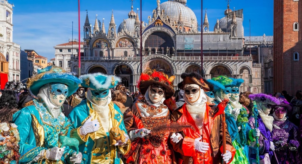 Rực rỡ và độc đáo Lễ hội hóa trang Venice, Italy