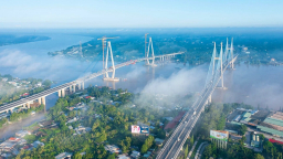 Lặng lẽ dệt sắc xuân trên những “công trường không nghỉ”