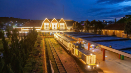 Biểu diễn âm nhạc miễn phí trên tàu Đà Lạt - Trại Mát