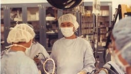 Người đưa mổ nội soi về Việt Nam: Đặc ân to lớn là được sống trong hòa bình