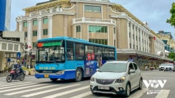 Quyết liệt chuyển đổi xanh trong giao thông